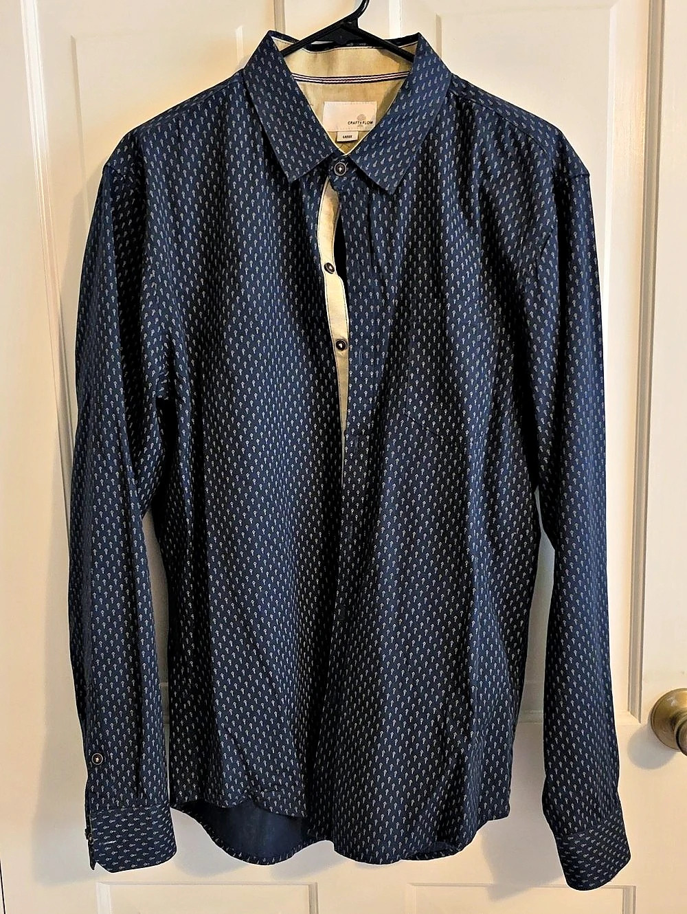 Craft & Flow Geometric Cotton Shirt in Blue & White Size Large